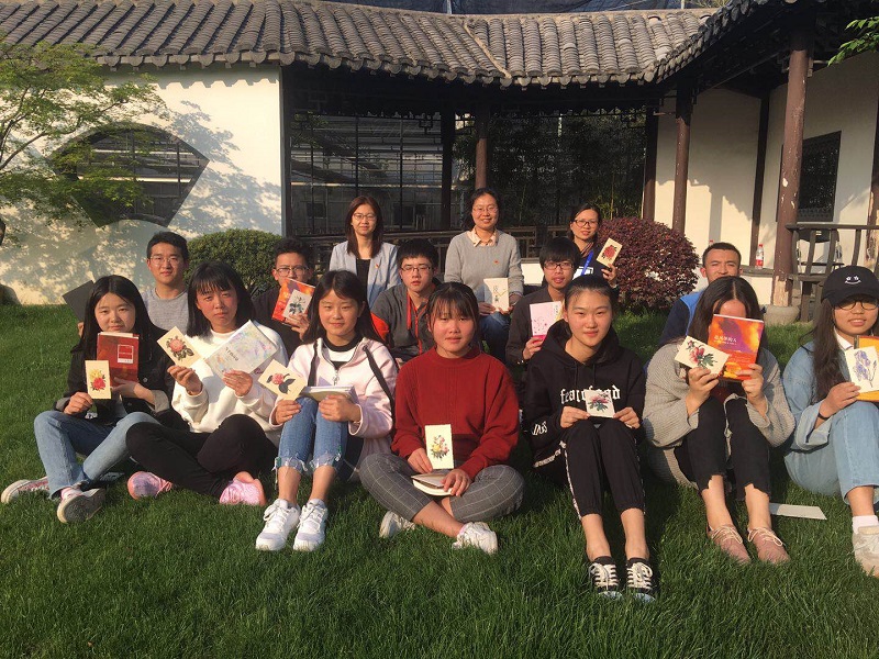 建经学院读书分享会1.jpg