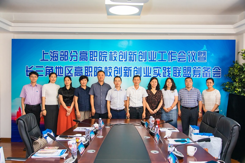 1537412872321478.jpg xinwen.jpg