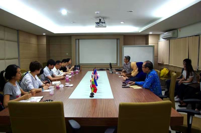 1540288884898871.jpg 44.jpg