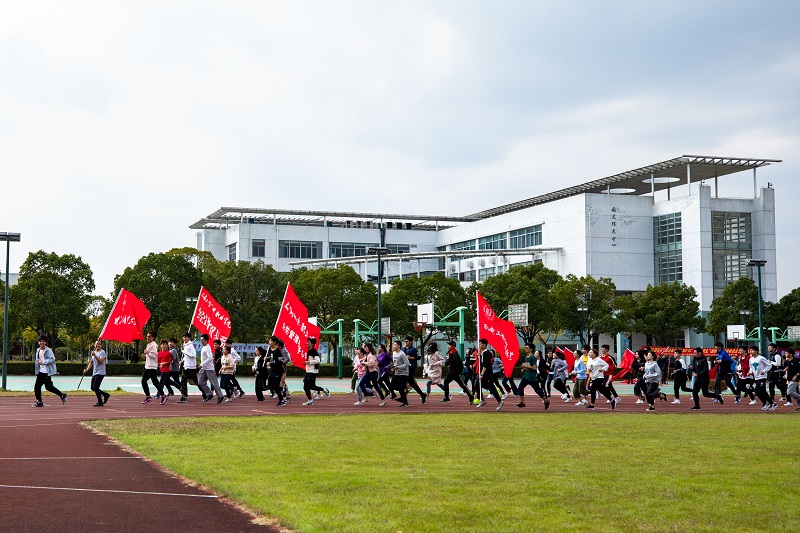 1541576663880703.jpg PHX_9407.jpg