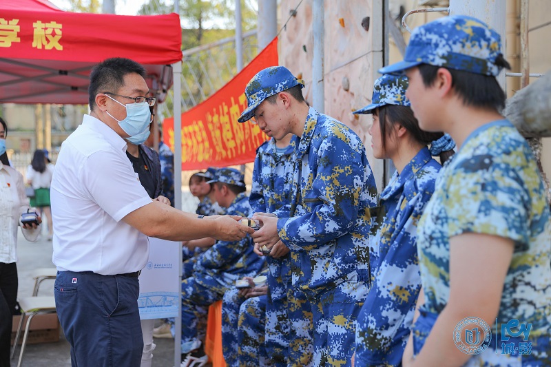 2Y3A2001 - 副本.jpg