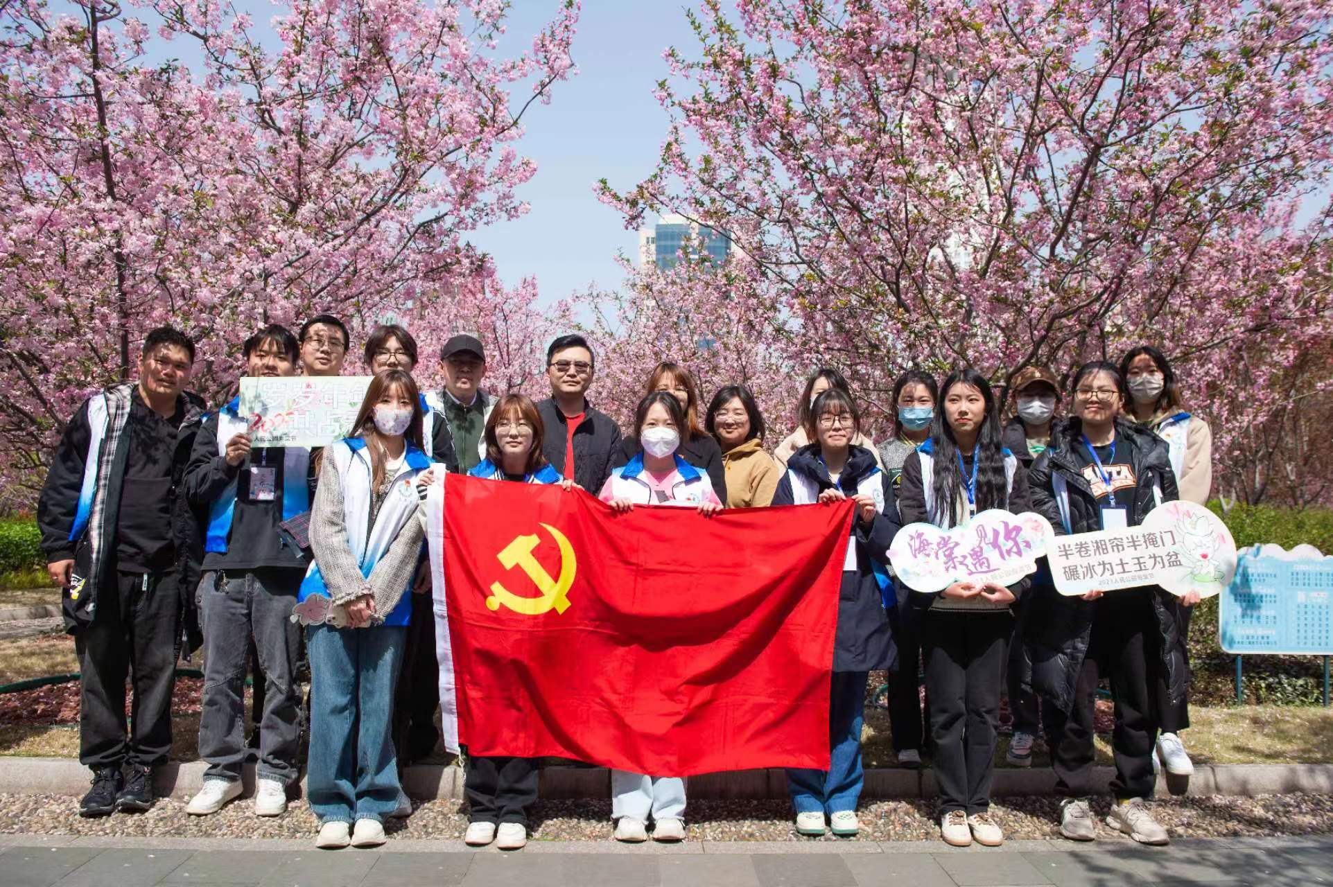 1680422618743552.jpg f2a42024113a13adb8fea3bfc58a482.jpg