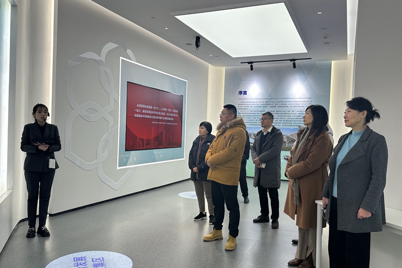 1703055232864717.jpg 参观天津海棠科创园 - 副本.jpg