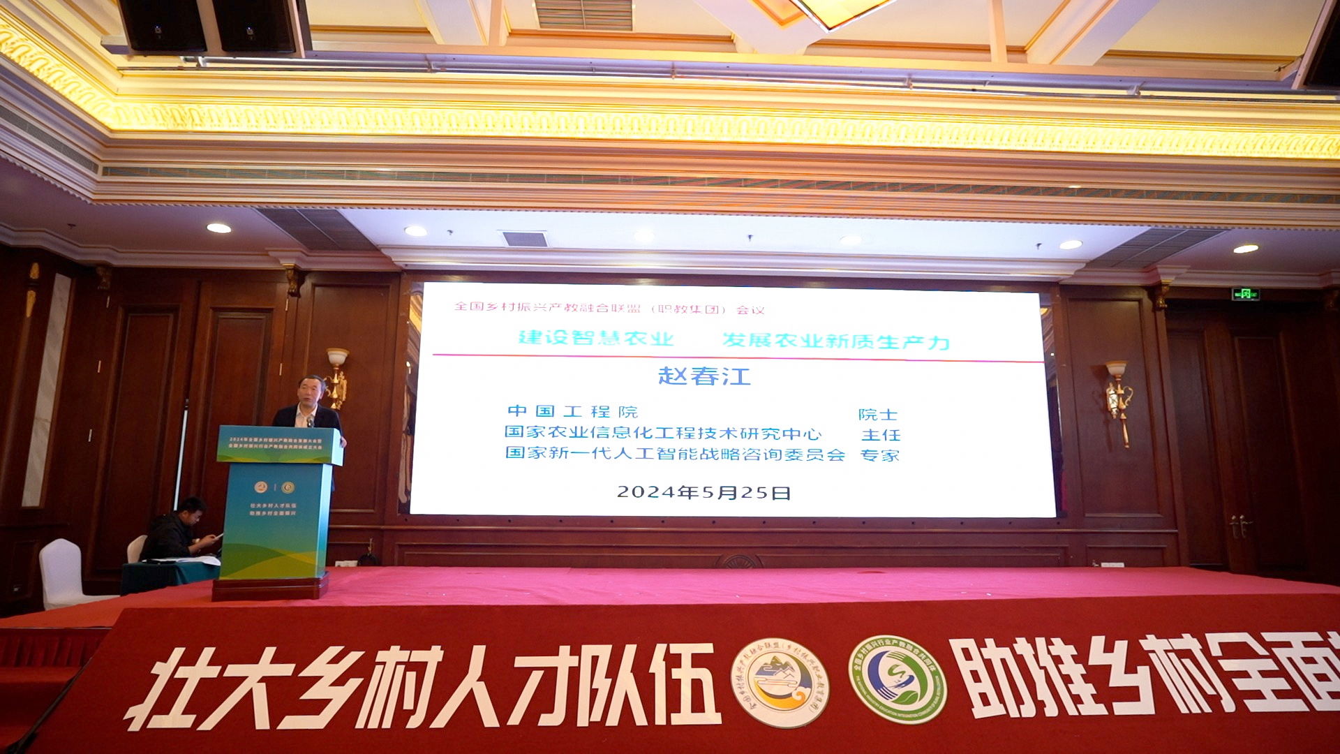 1717051902434481.jpg 979238aebc0ed7341b3363da58eabee.jpg