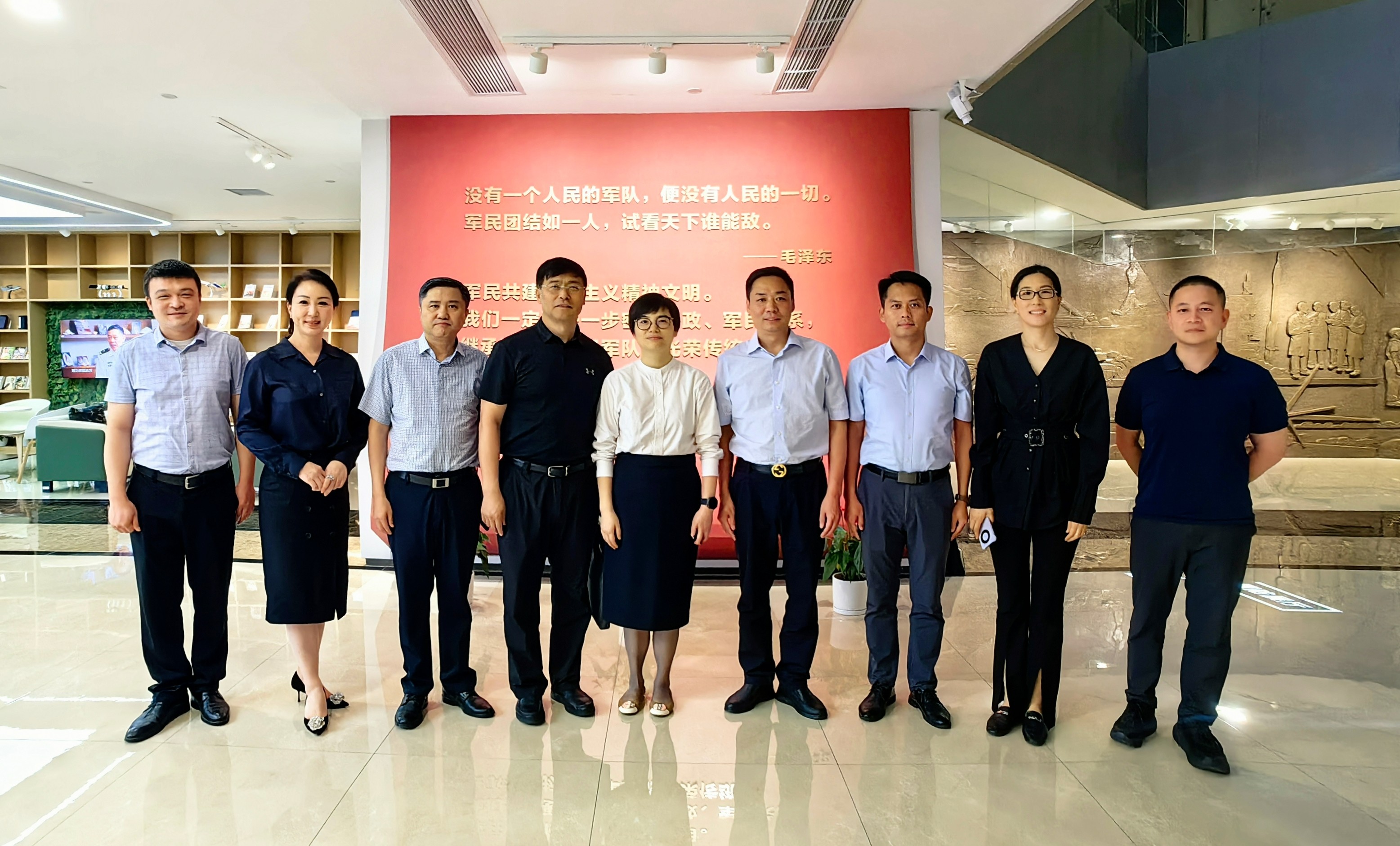 eb93bc625dda58821aee0203899c32a.jpg