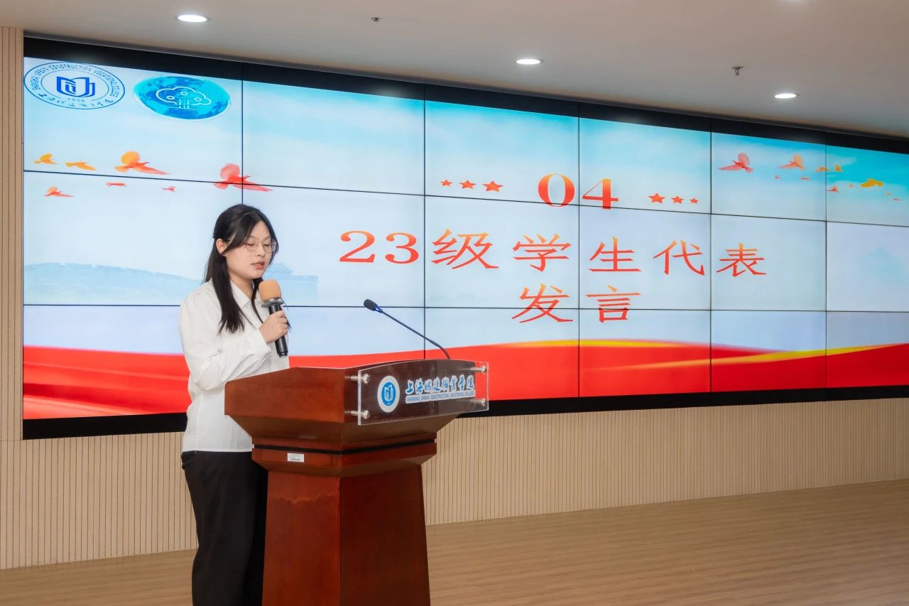 1729734068833503.jpg 4cf035ad39ccea0b07c4952cffa035bd.jpg