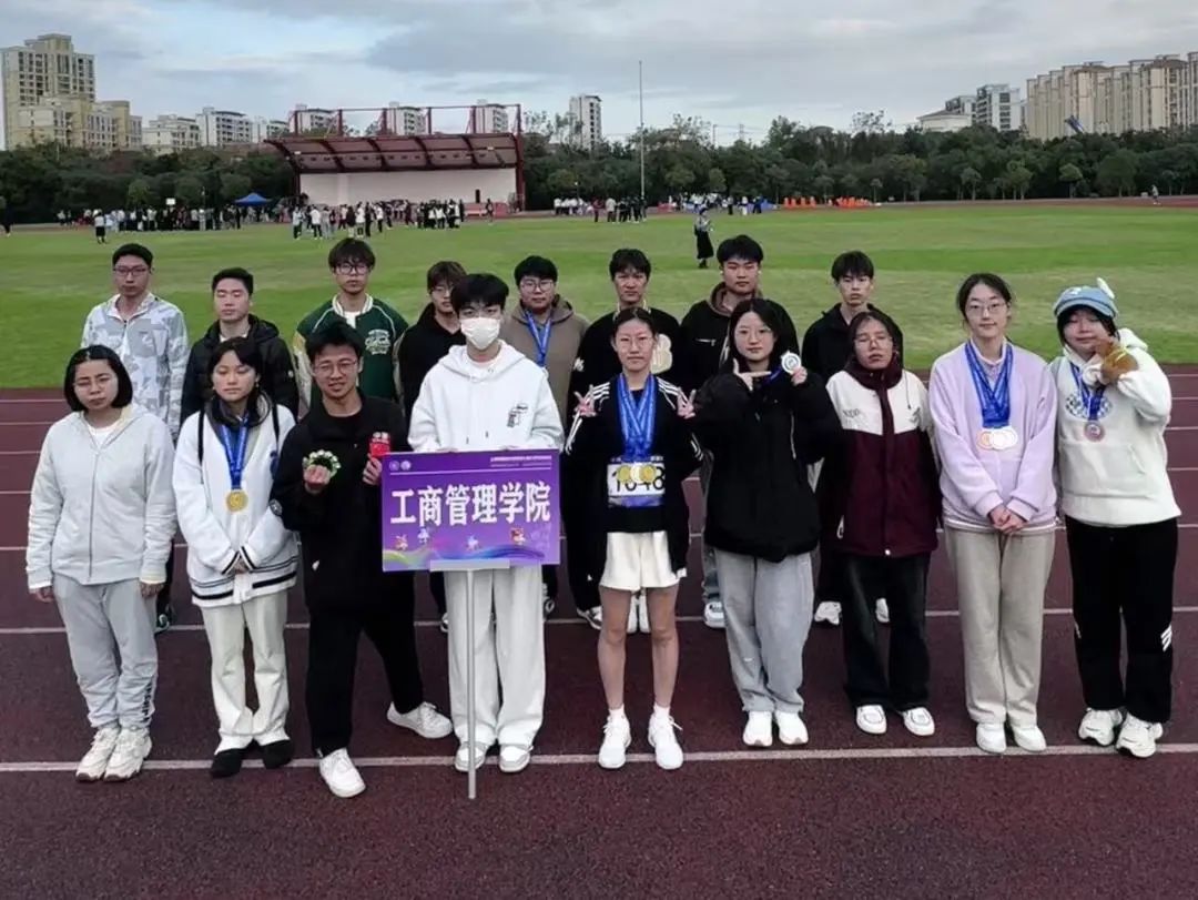 1732174297993034.jpg 50d8d0b94a0ef3d2819b2b0fe823d266.jpg