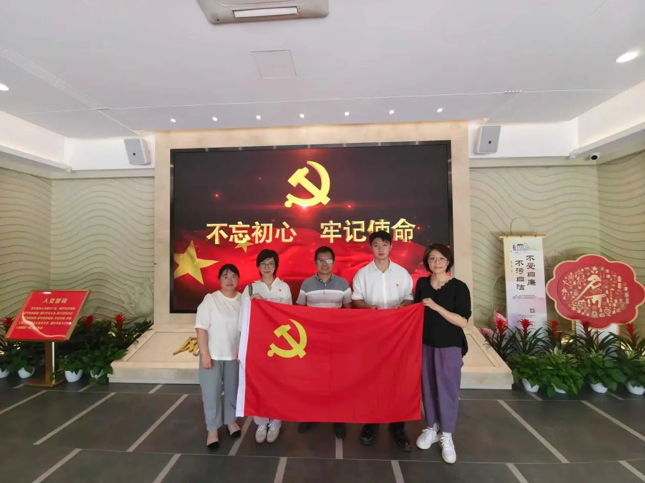 q.jpg