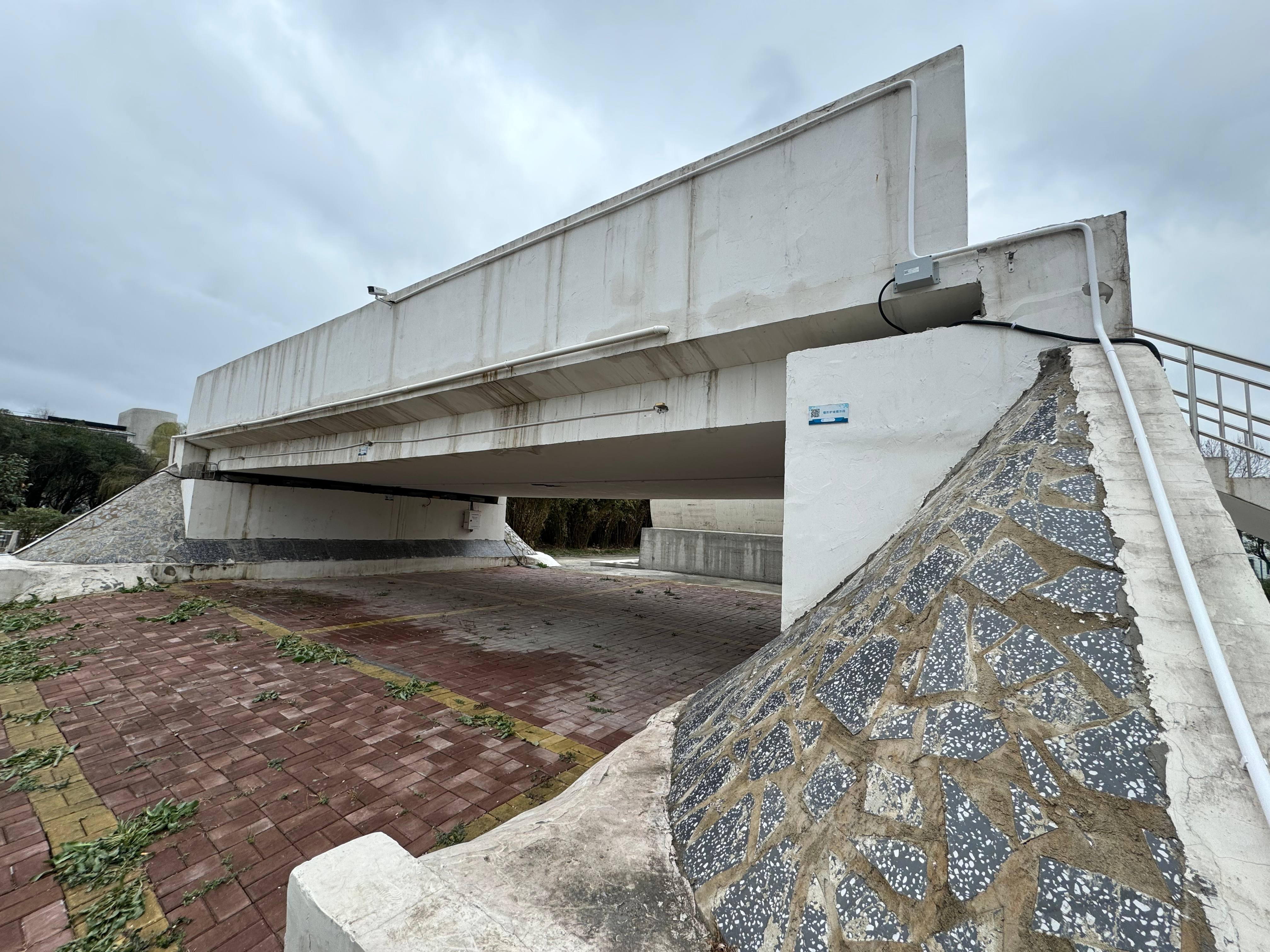 1760162994499430.jpg 桥梁工程实训区(1).jpg