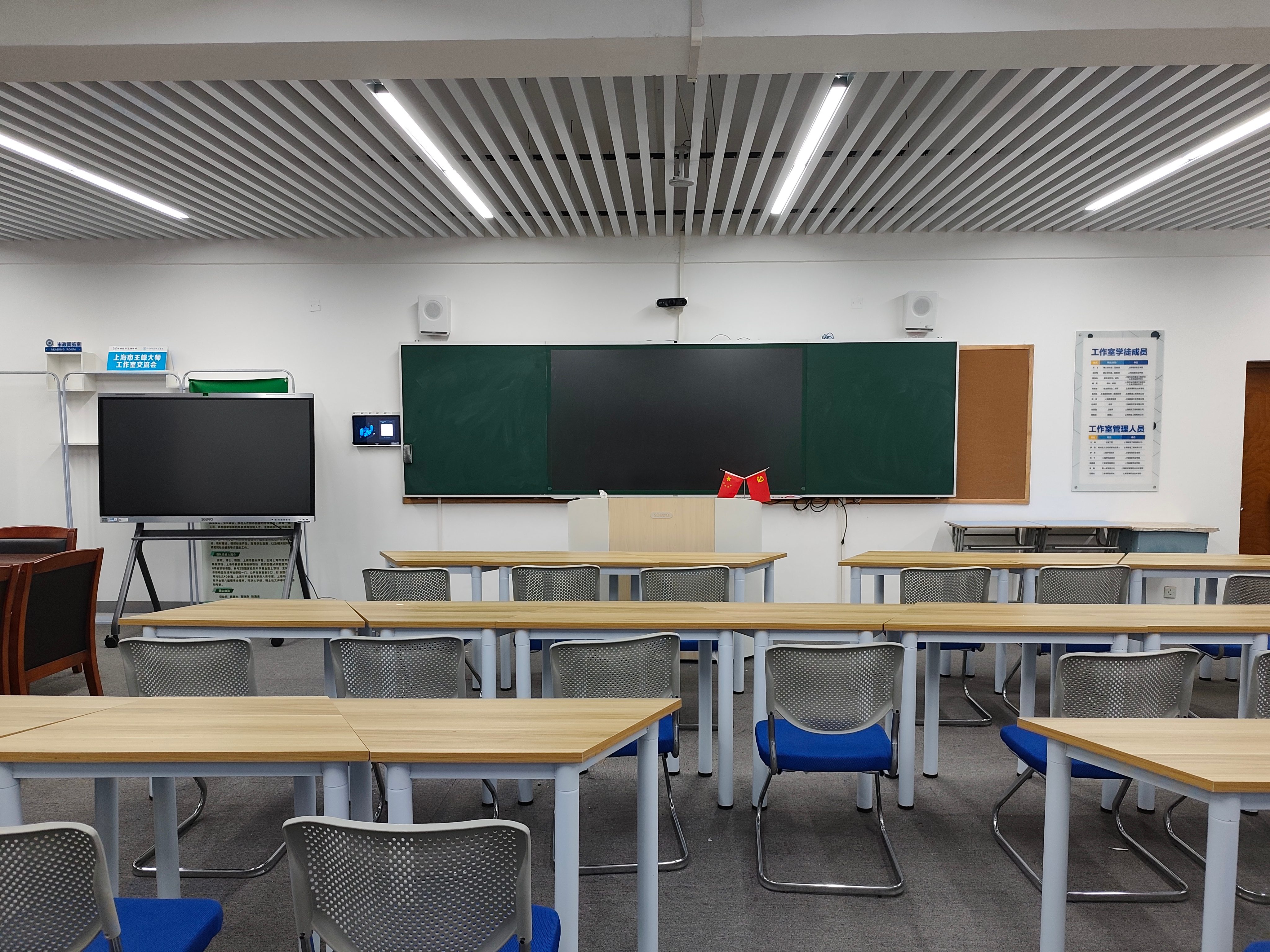 1760165402207469.jpg 1(1).jpg