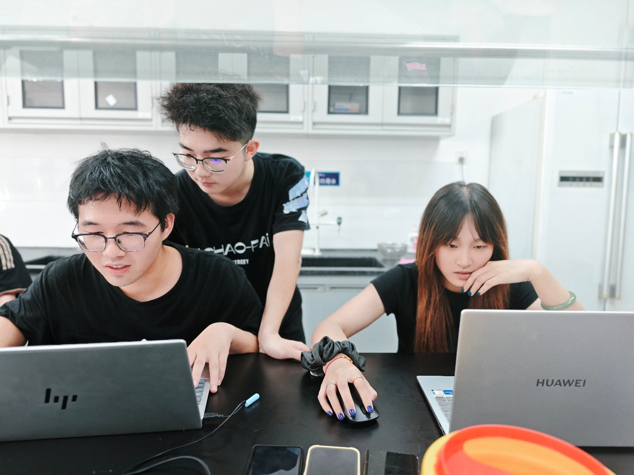 1761024021705634.png 图片4.png