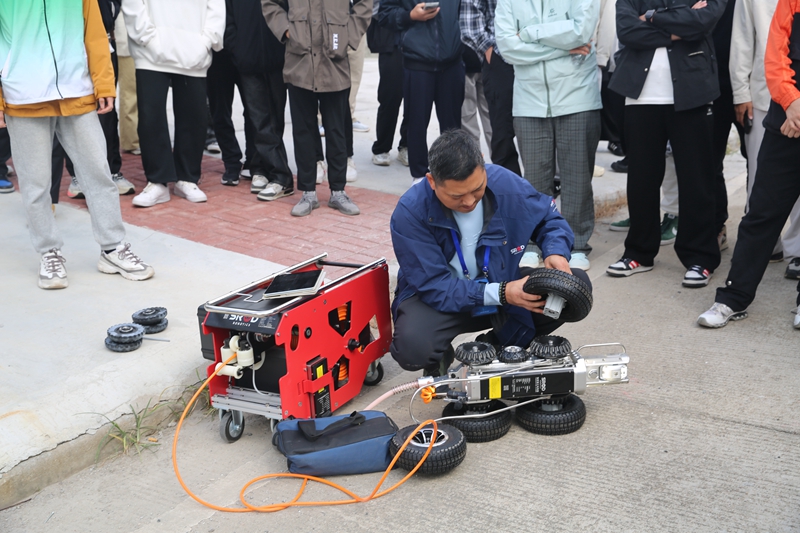 1761540119661425.jpg 微信图片_20251027083828_39_896.jpg