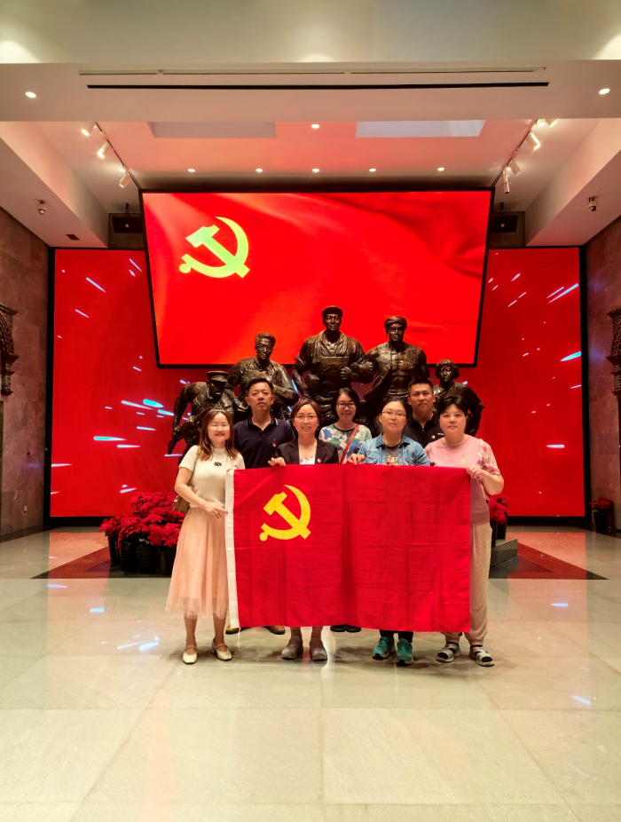 1761870723105475.png 截屏2025-10-31 08.31.49.png