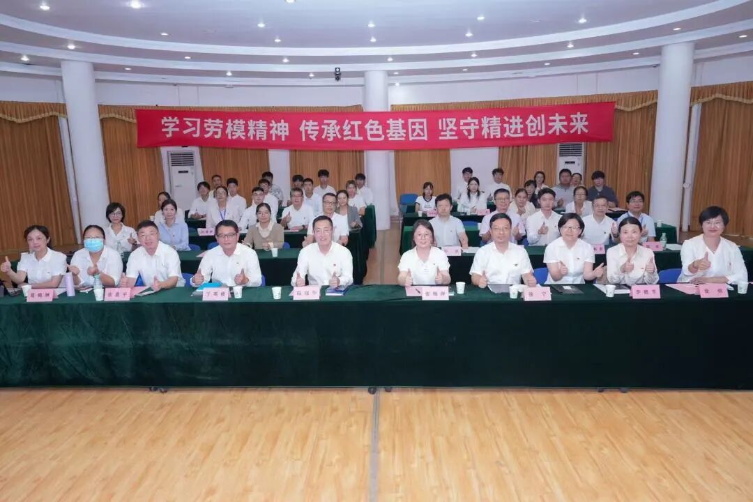 1762314460125056.jpg 微信图片_2025-11-05_114638_151.jpg