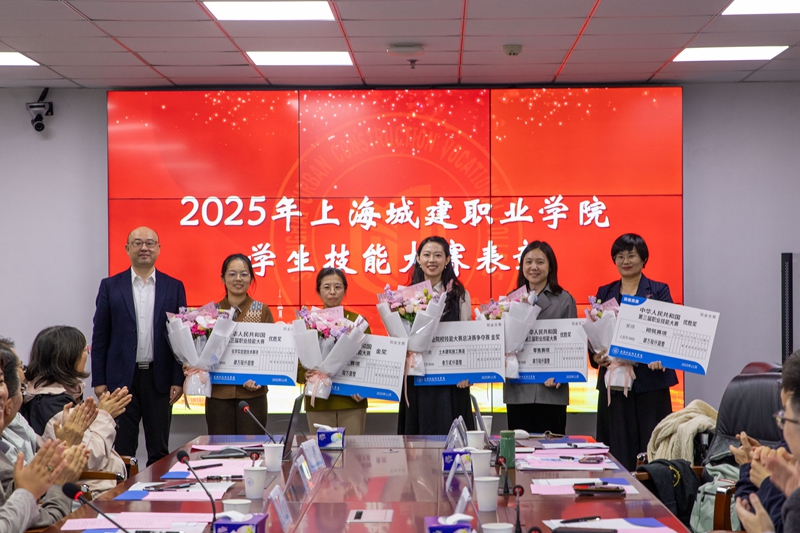 1763003823970247.jpg CZ8A0123 - 副本.jpg