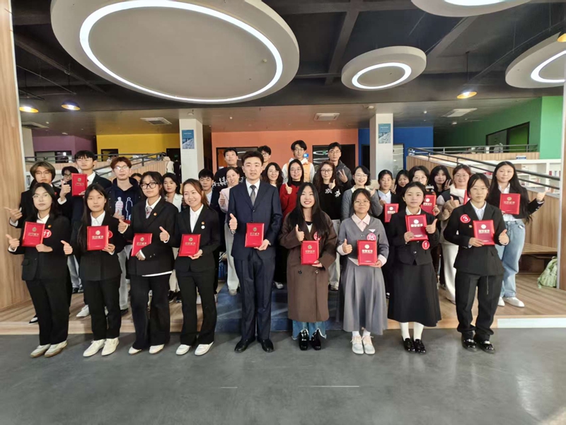 1765265331653273.jpg 微信图片_20251209151519_314_115.jpg