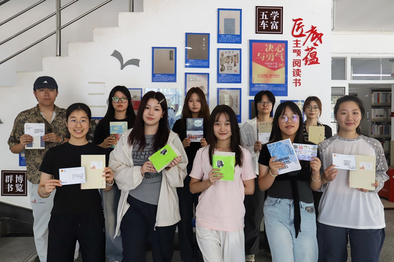 1790041563972259.jpg “青春年少好读书”阅读行动.jpg